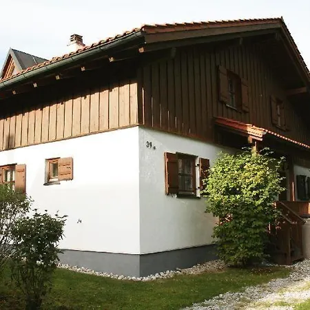 Haus-am-wald *